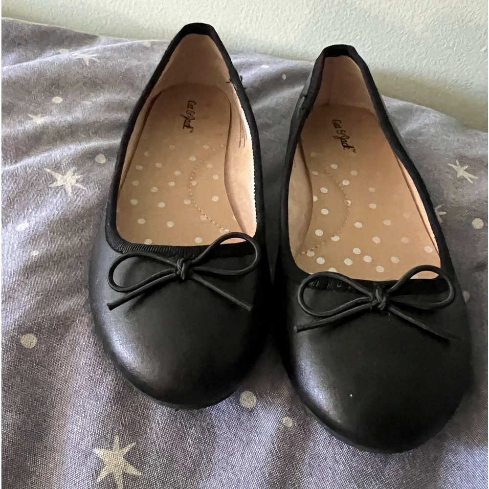 ballet flats